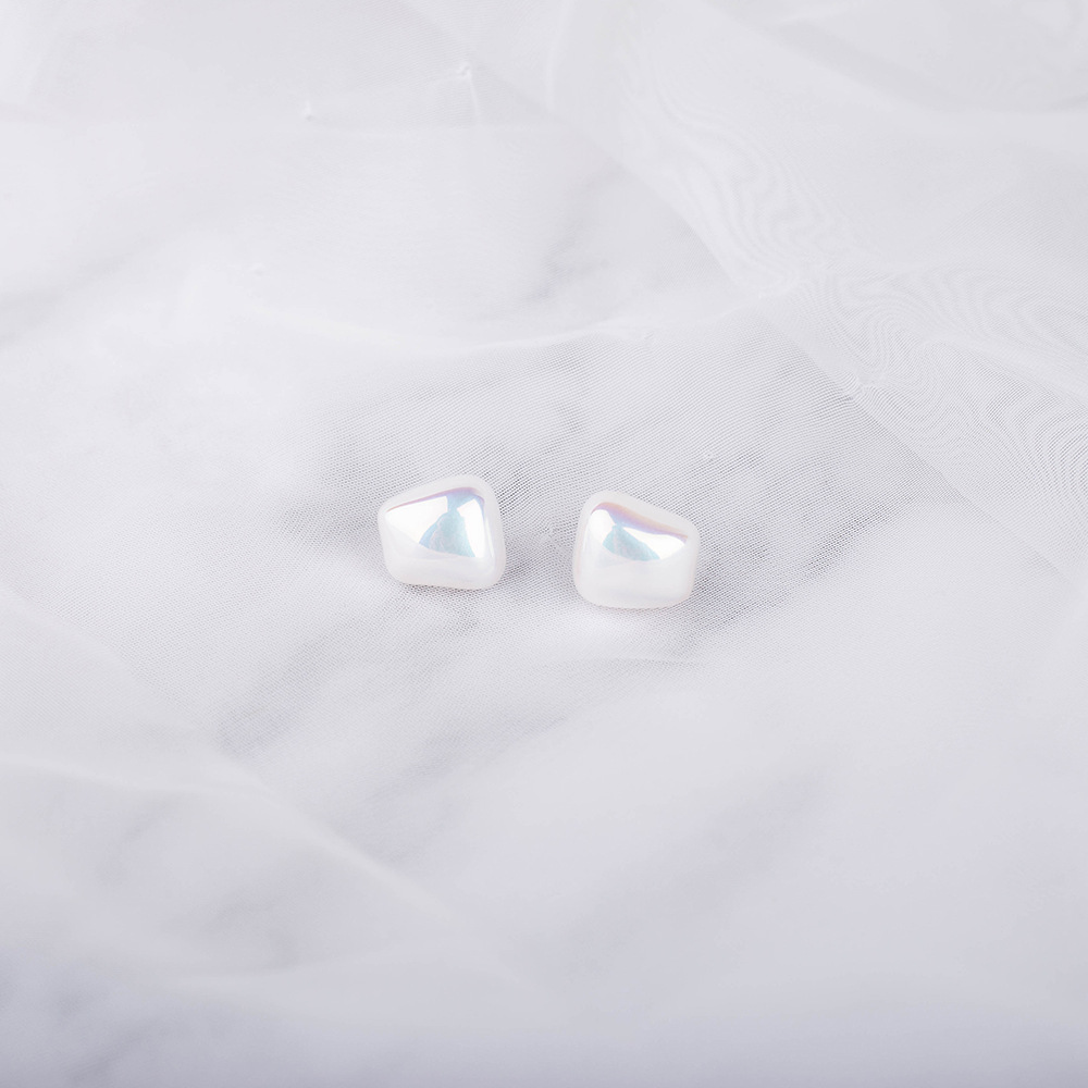 Popular Everyday Pearl Earrings Marbe Baroque Stud Earrings