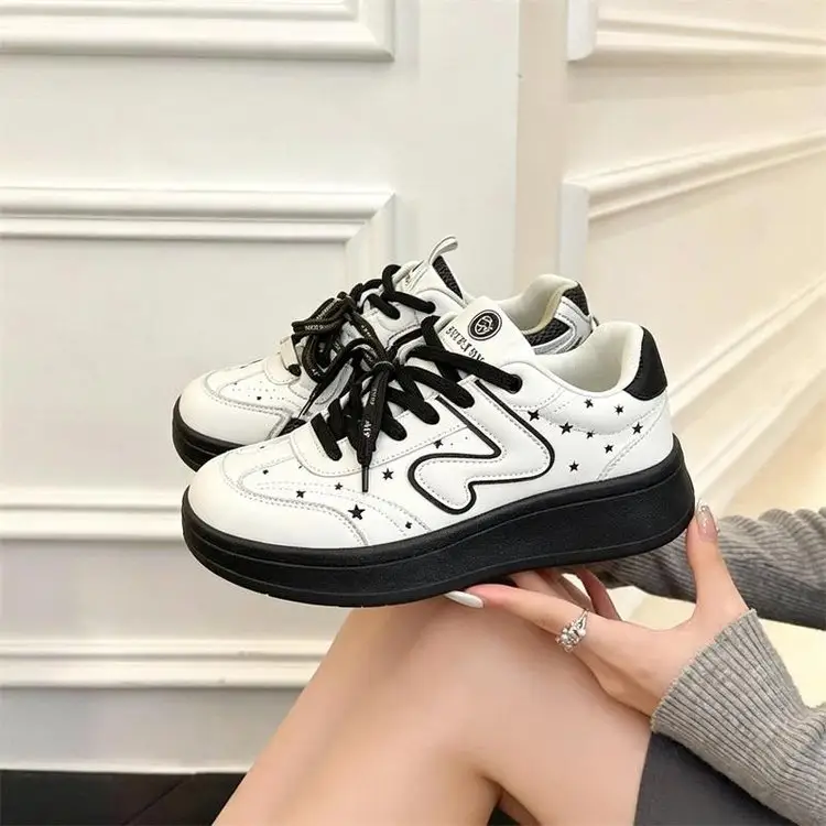 Vintage Star White Sneakers