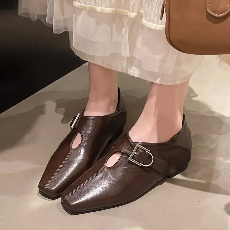 Women's French Square Toe Deep Cut Leather