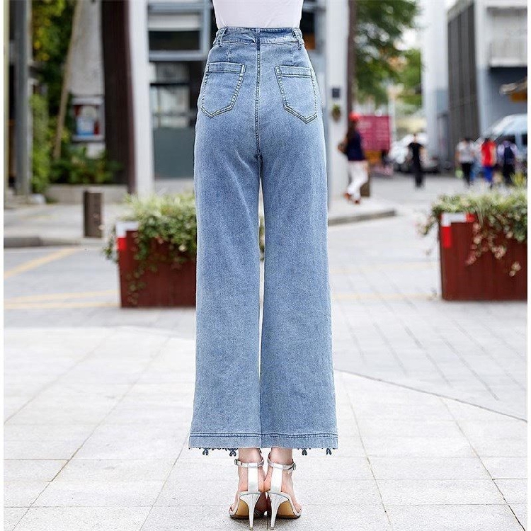 Title 1, Prendi i pantaloni drappeggiati in denim con cu...