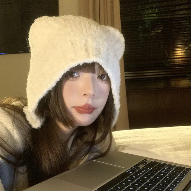 Big headed Foreign style Warm Ear Protection Hat Ricewhitecolor - Shop at LoveMi