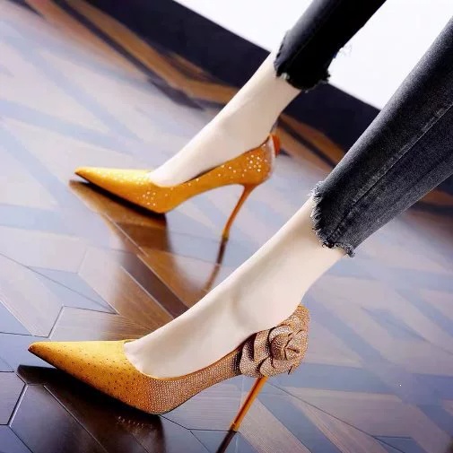 Women's Pointedtoe Rhinestone Design High Heels, Early Spring New Flower Rhinestone Red Sole Trendy Sexy Stiletto Pumps