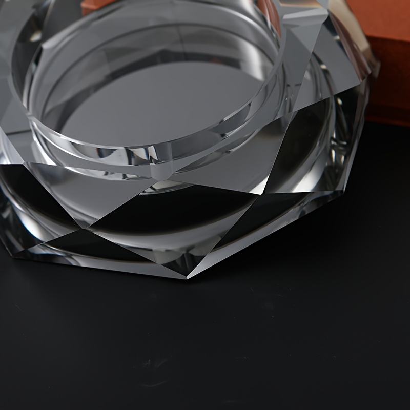 The Crystal Ashtray Is Creative And Distinctive. Glass Trendy Is Light Suitable — image 6