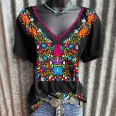 Women's Bohemian Print V-Neck Casual Short Sleeve T-Shirt - 1Style - View 1