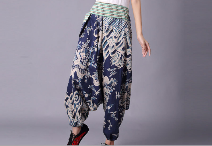 Women's Fashion Clan Fengxiangyun Big Crotch Pants