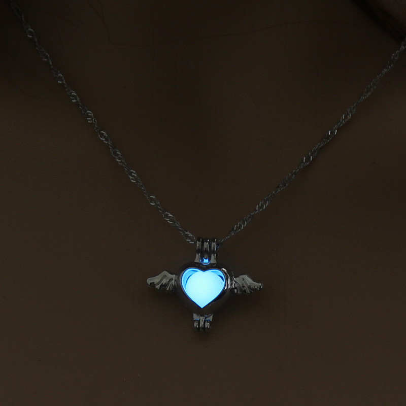 Glow-in-the-dark Angel Wing hollowed-out diy necklace