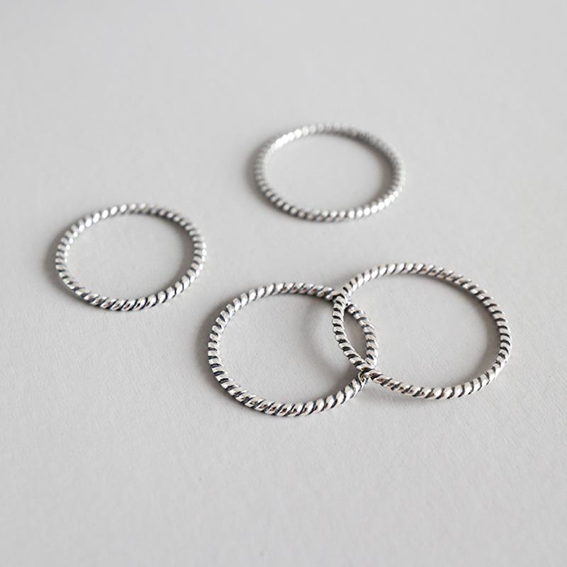 Title 3, Vintage 1,2 mm Drahtring aus Sterlingsilber. Ze...