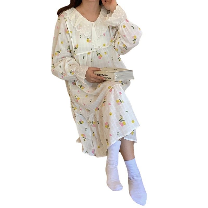 Title 4, Sweet Floral Ruffle V-Neck Nightdress