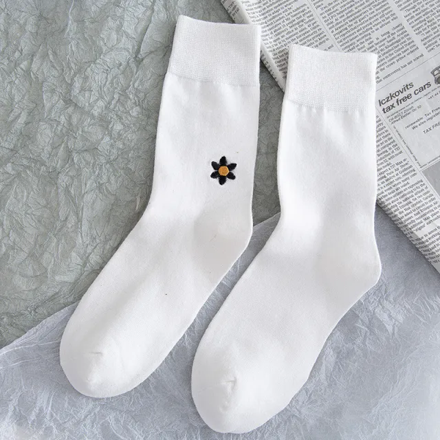 Stars And Moon Pure Color High top Stockings Jk Socks Tide Socks White - Shop at LoveMi