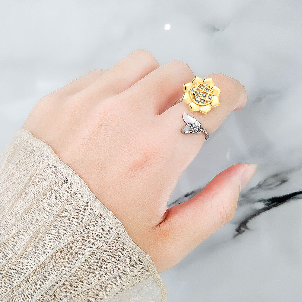 Title 4, Fashion Adjustable Sunflower Rotating Ring