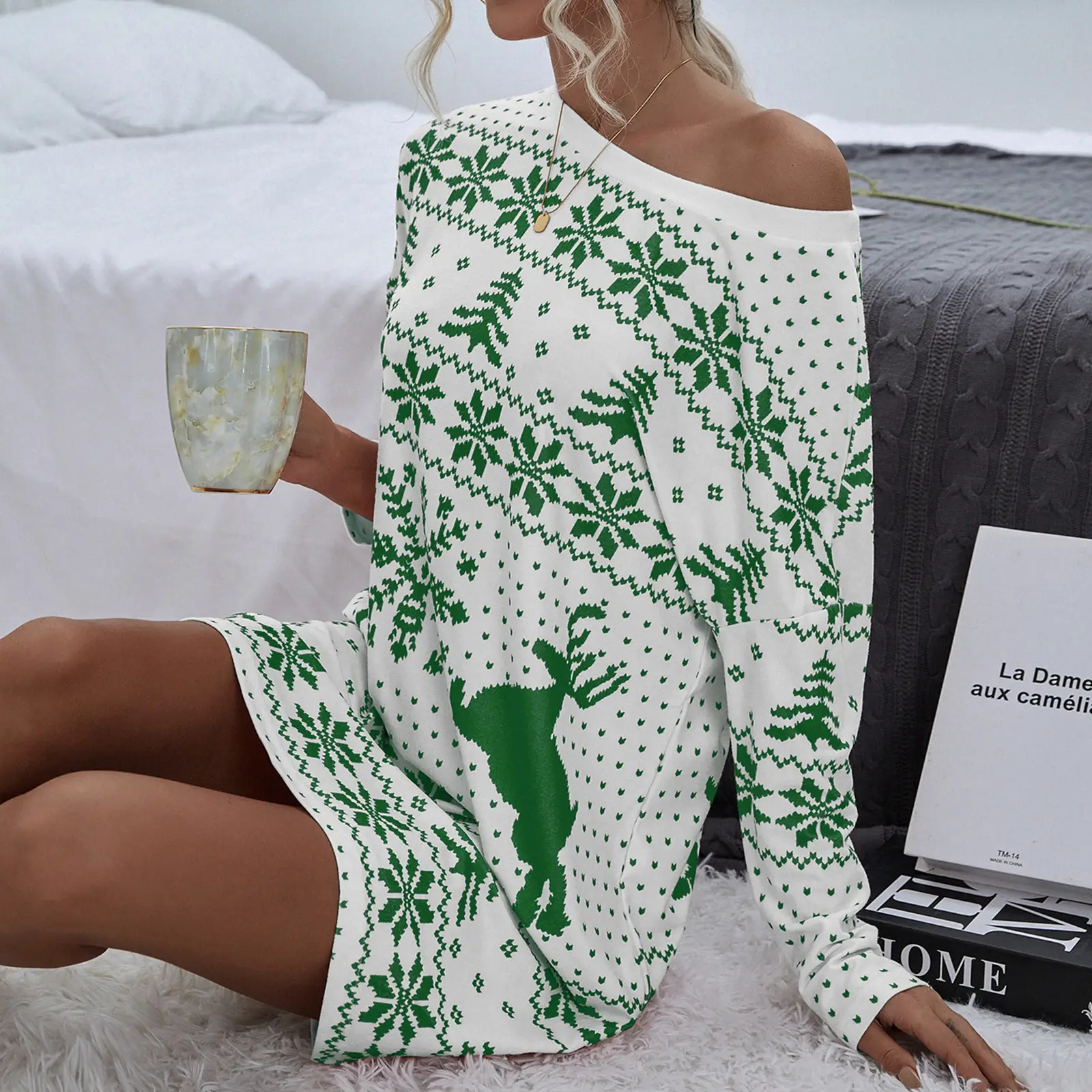Fashionable Christmas Printed Knit Dress