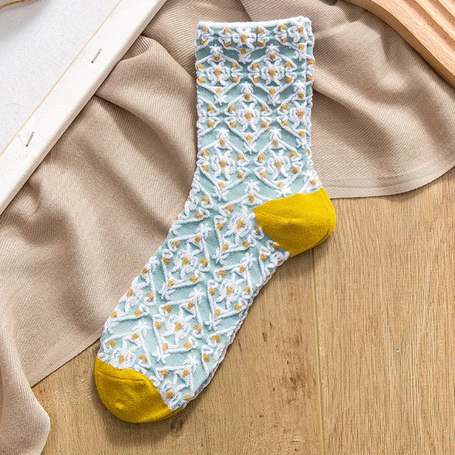 Retro Three dimensional Relief Socks Women's Tube Flowers Casual Wear Double European Flower - Shop at LoveMi