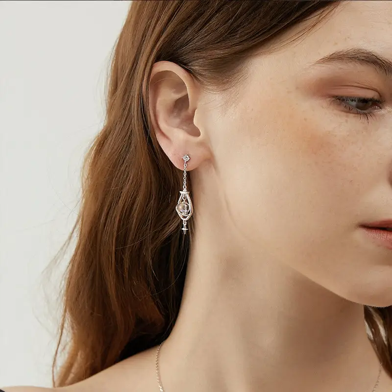 Women's Fashion Simple Niche Long Silver Pin Earrings