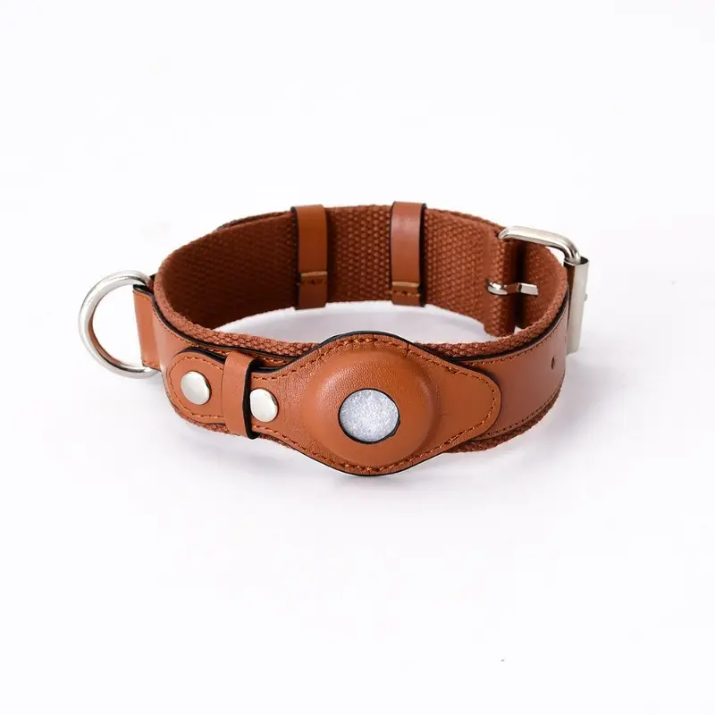 A Pple Tracker Airtag Pet Collar Adjustable