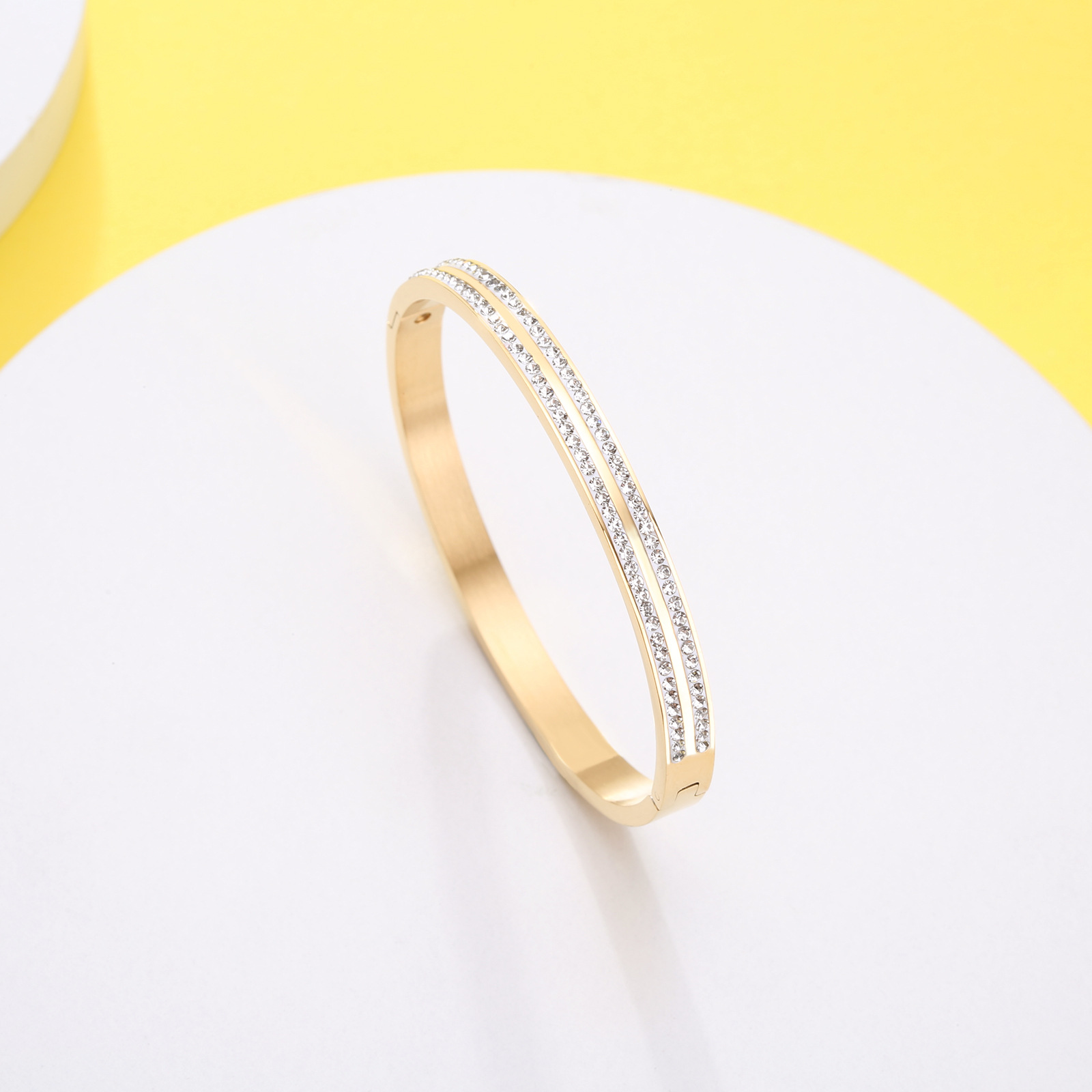 Buckle Titanium Steel Mud Drill Bracelet