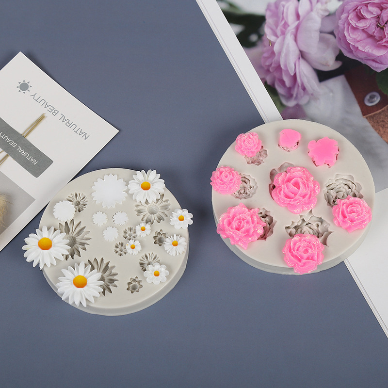 New Small Daisy Flower Diy Crystal Drop Glue Silicone Mold
