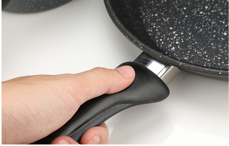 Title 2, Universal Wok Milk Pan Handle Anti Scalding