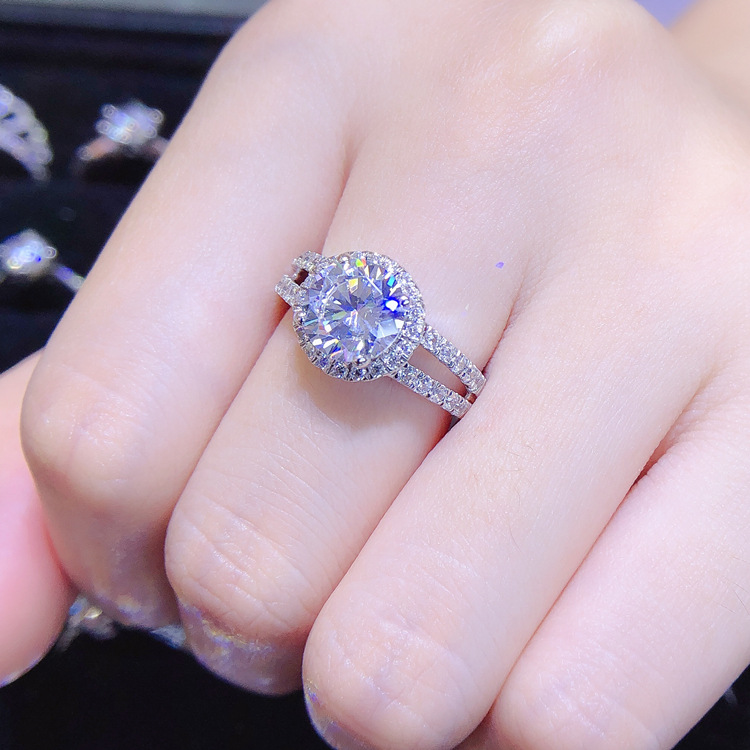 Title 3, 925 Silver Gilded Moissanite Diamond Ring for W...