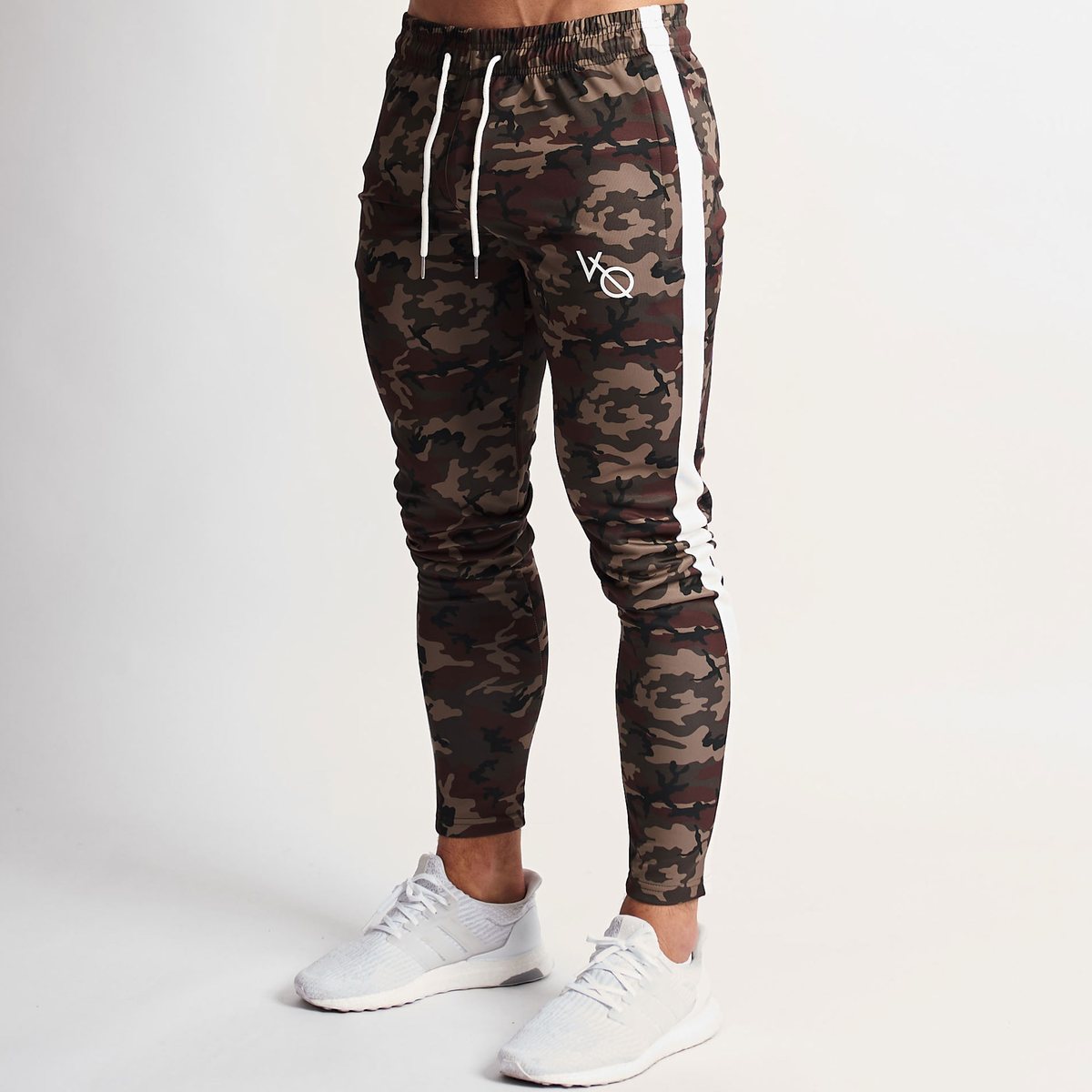 Title 3, Camouflage-Trainingshose mit Stretch-Seitenstre...