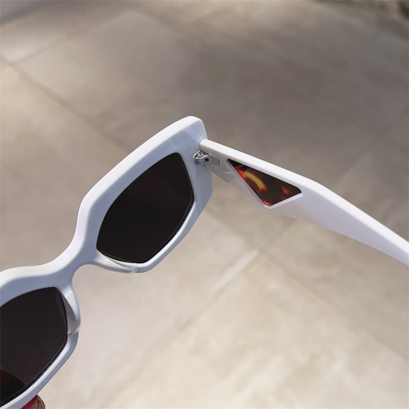 Individualized Fashion High Beauty Sunglasses Girl