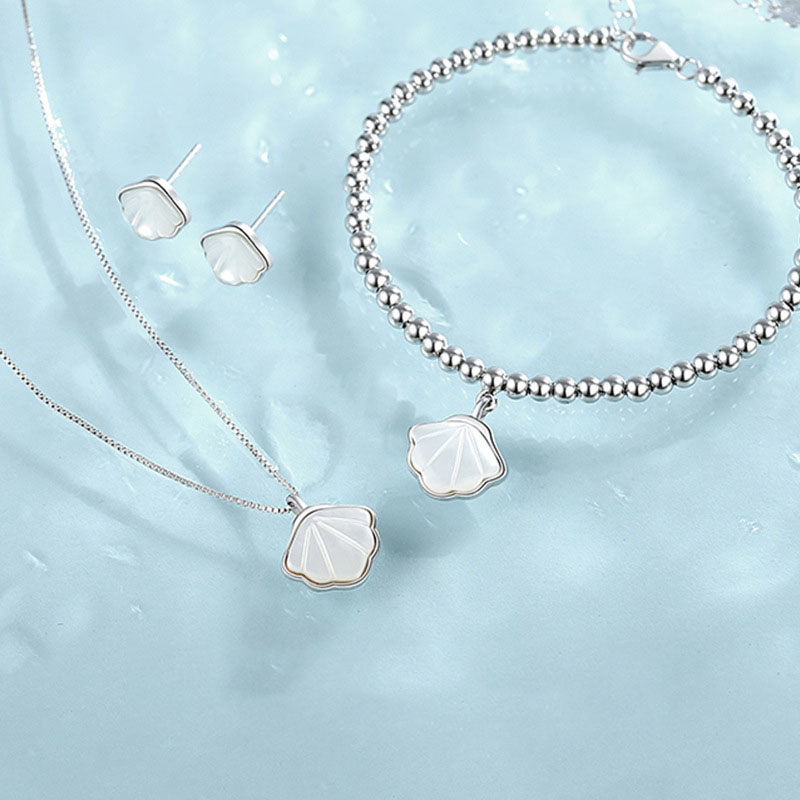 Fashion S925 Sterling Silver One Shell Bracelet