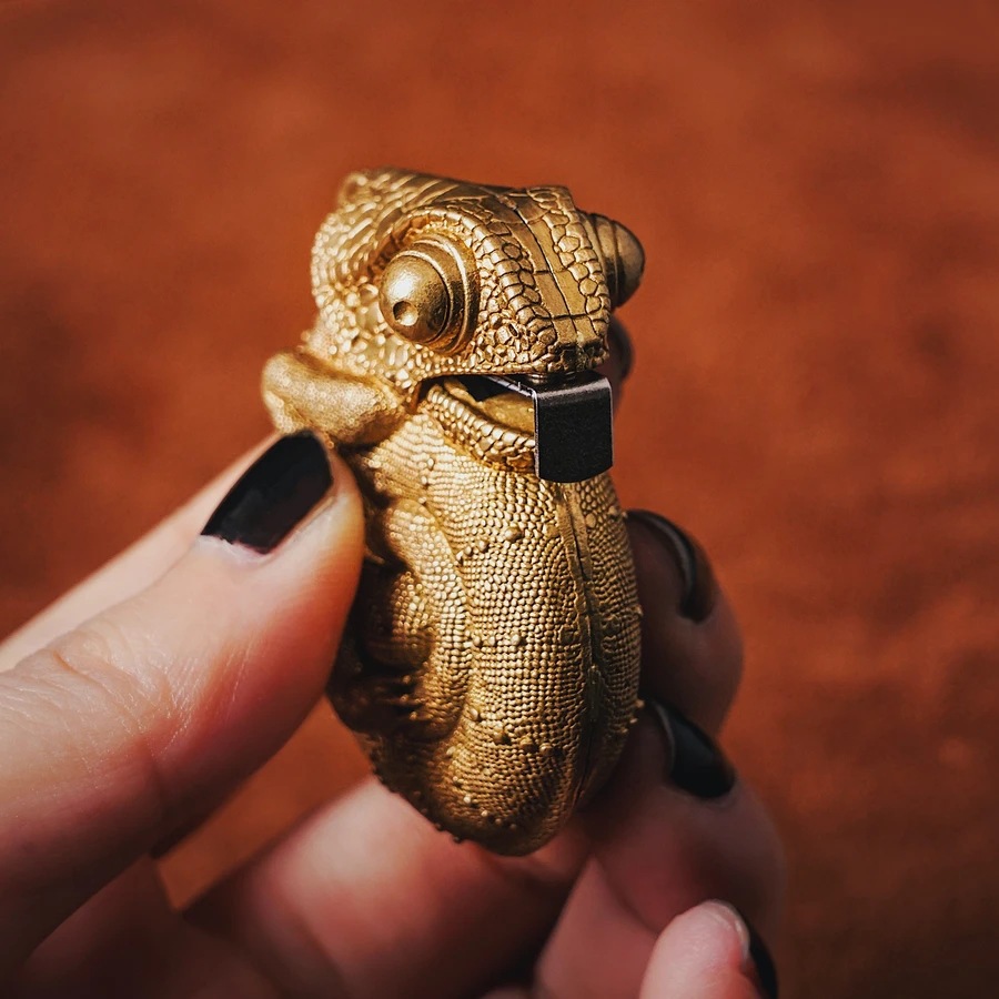 Chameleon Tape Measure Metal Crafts