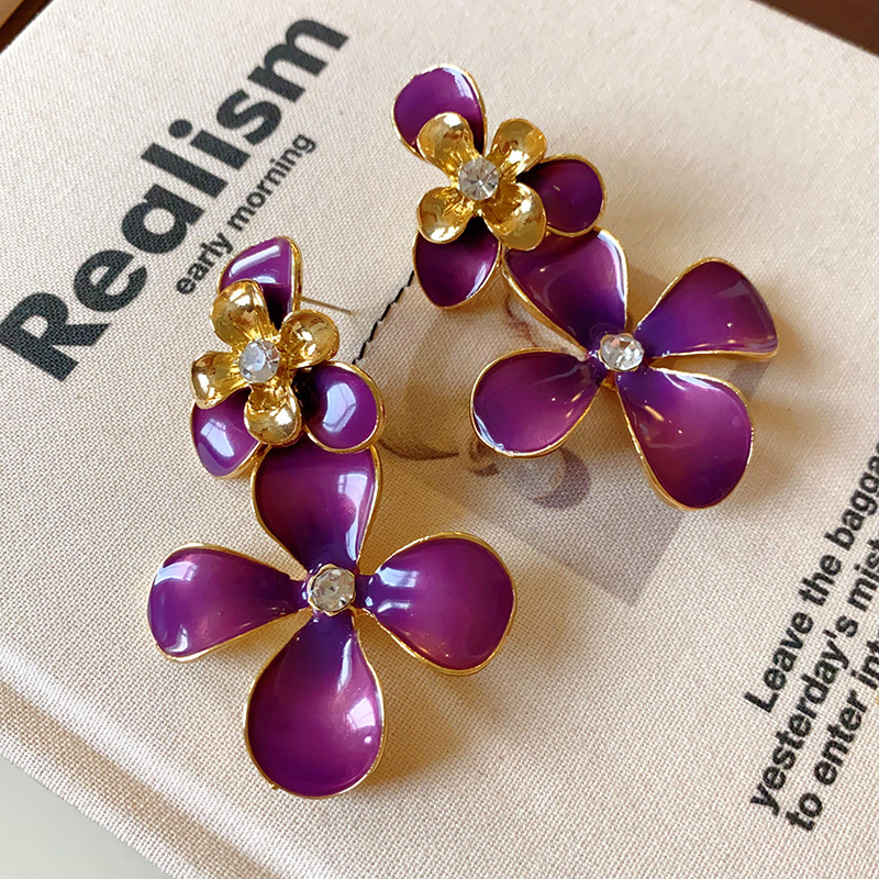 Niche Retro Enamel Earrings - Floral Vintage High-End Style, Light Luxury Versatile Elegant Ear Jewelry