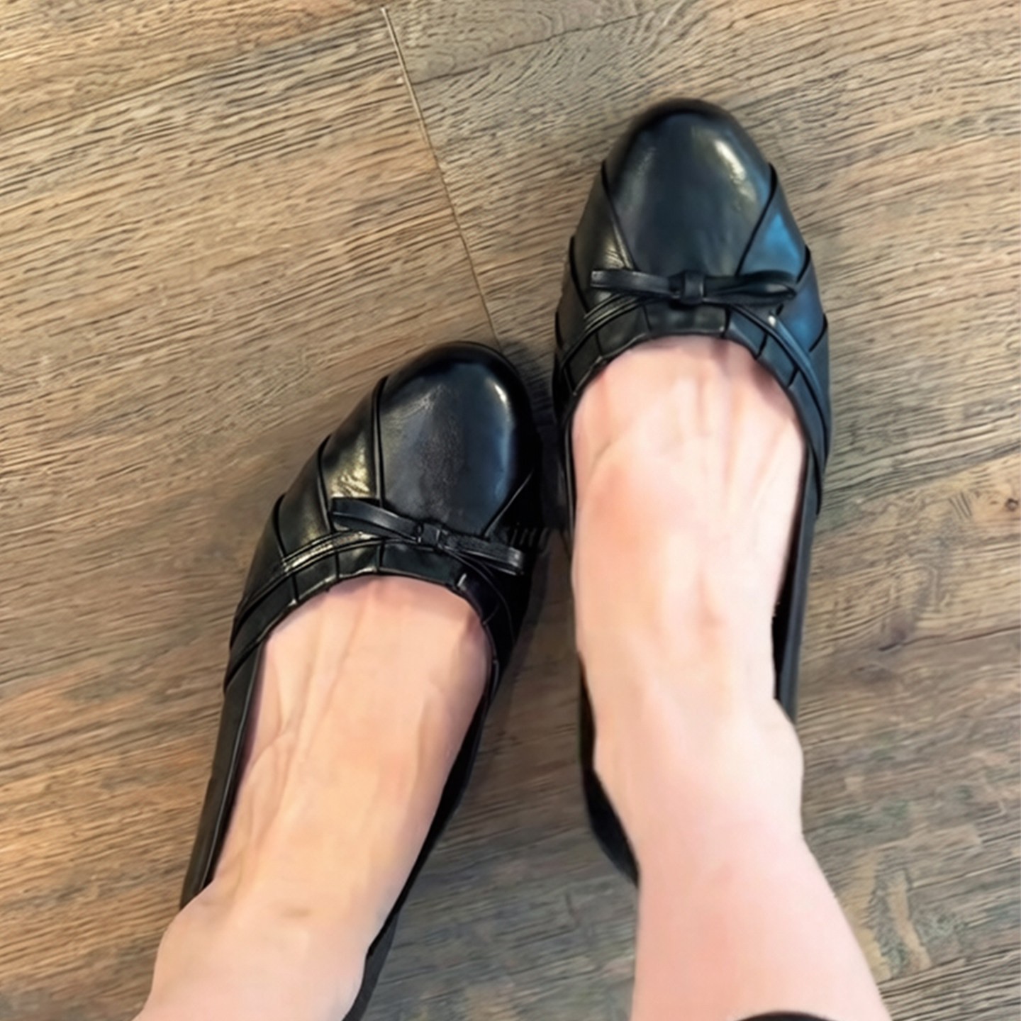 Round Toe Ballet Flats, picture 2 of 3