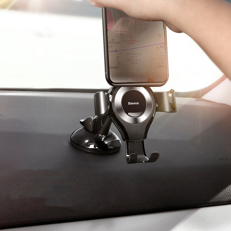 Suction Cup Gravity Vehicle-mounted Phone Holder 65-inch Mobile Phone Universal