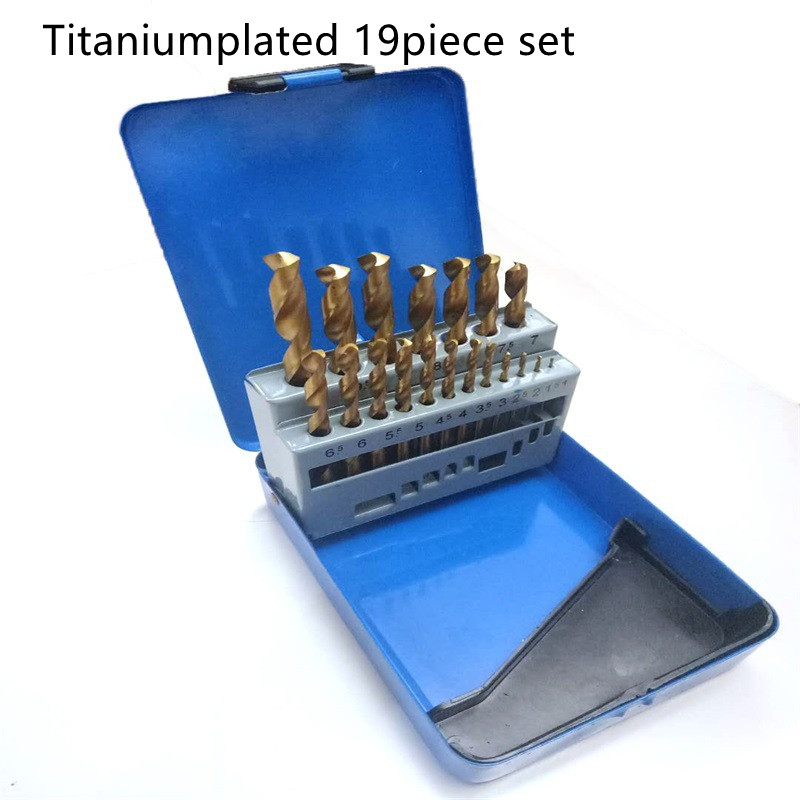 Titaniumplated 19piece set