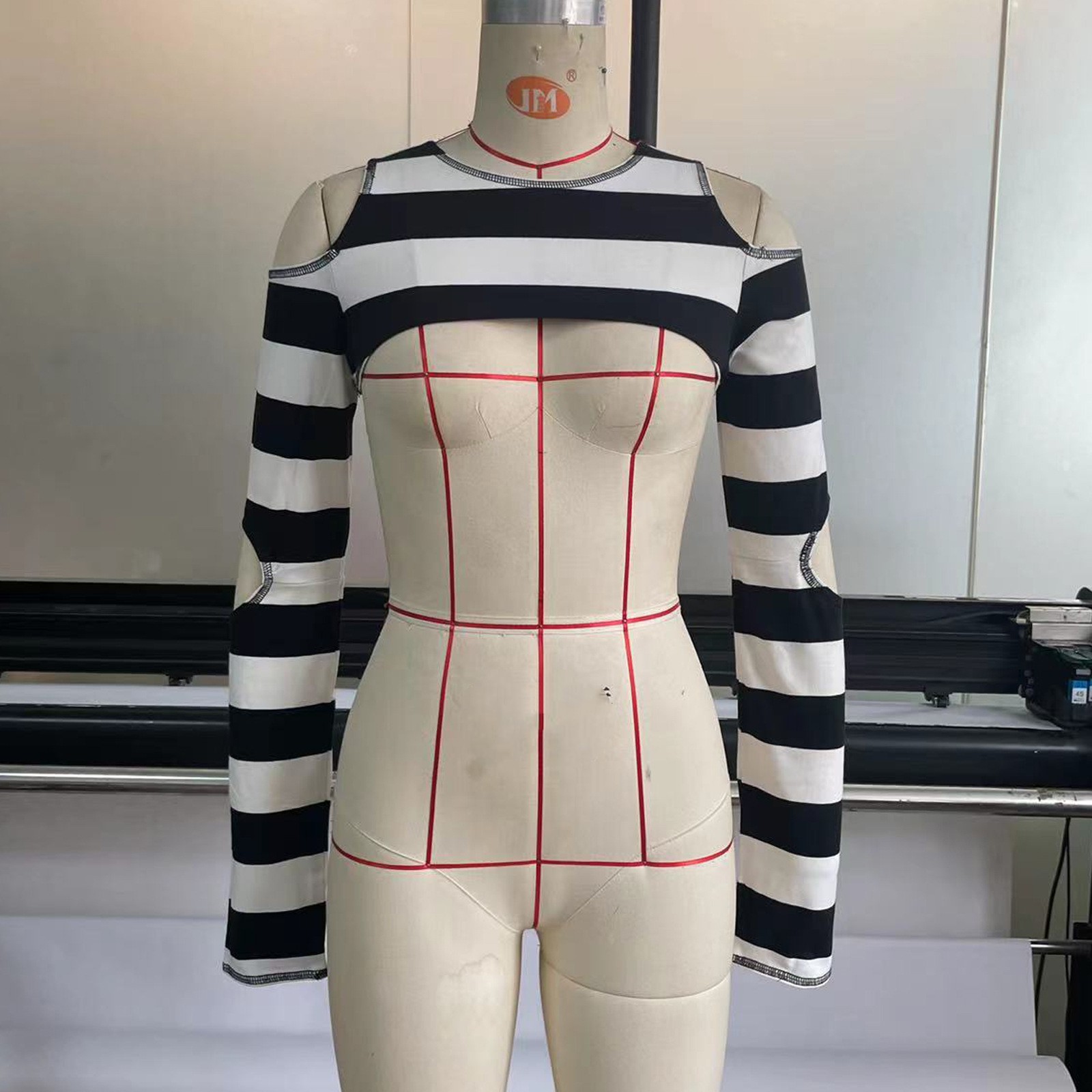 Summer Sunscreen Black And White Stripes Splicing Shawl Long Sleeve  Women's Sunscreen Smock