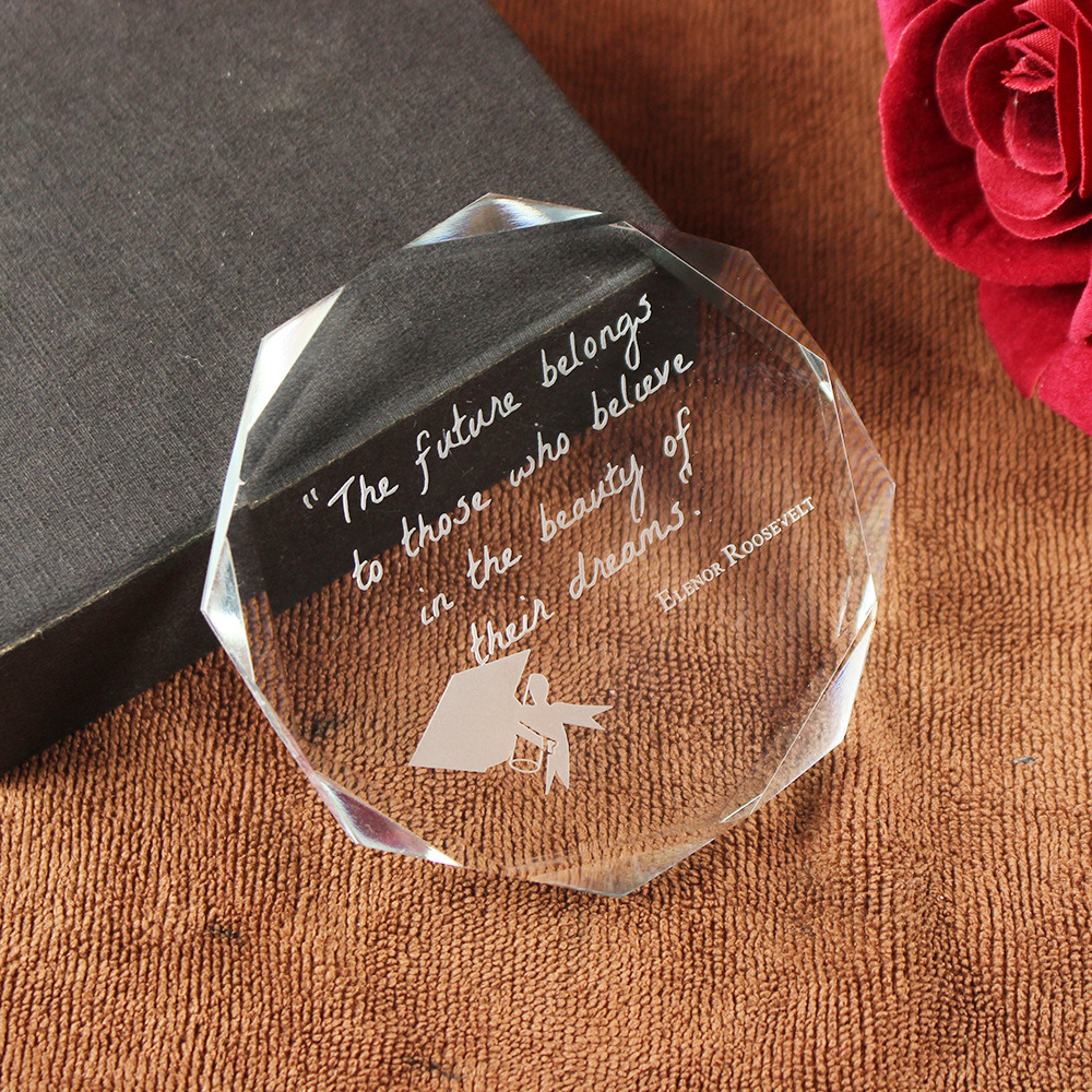 Inner Carved Crystal Paperweight (Transparent-80x80x12MM)