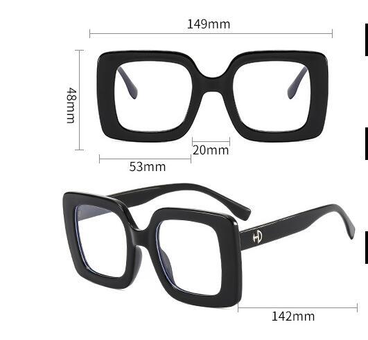 Title 1, Retro Box Plain Glossy Eyeglass Frame