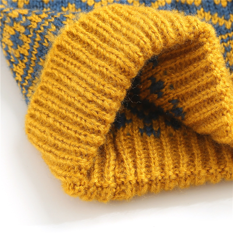 Winter Versatile Diamond Plaid Two-Color Contrast Hat