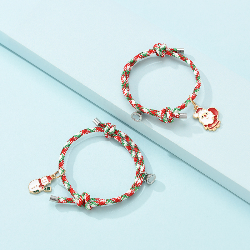 Exquisite And Simple Small Pendant Geometric Square Bracelet