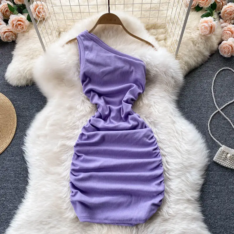 Women's Slanted Shoulder Tube Top Pleated Solid Color Dress