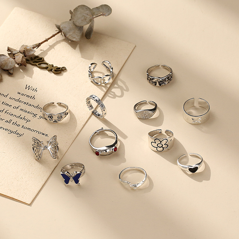 Fashion Dazzling Color Gemstone Butterfly Frog Animal Love 12-piece Ring Female