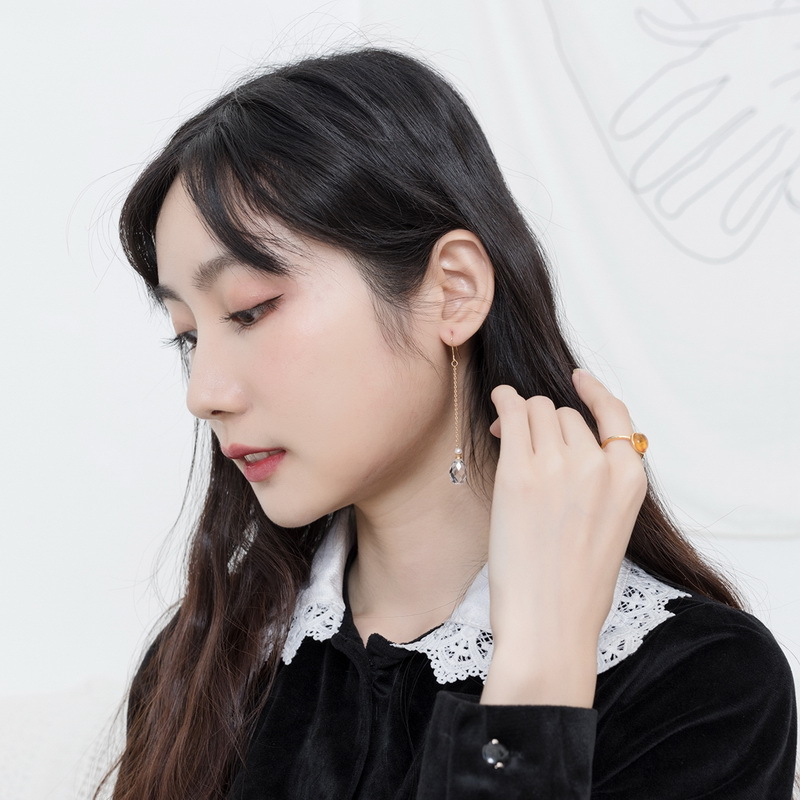 S925 Silver Natural Amber Geometric Round Ring