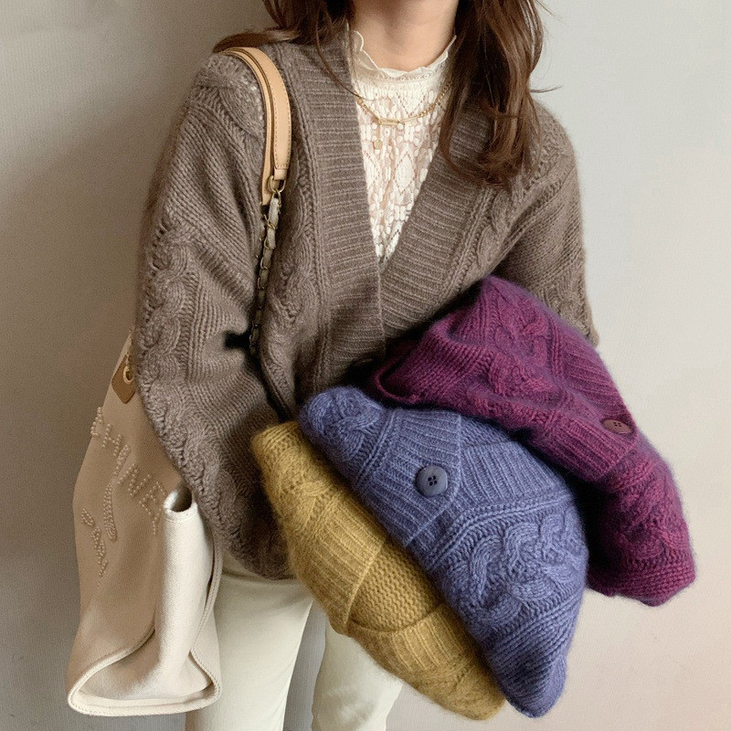 Retro Lazy V-neck Foreign Style Sweater Trend