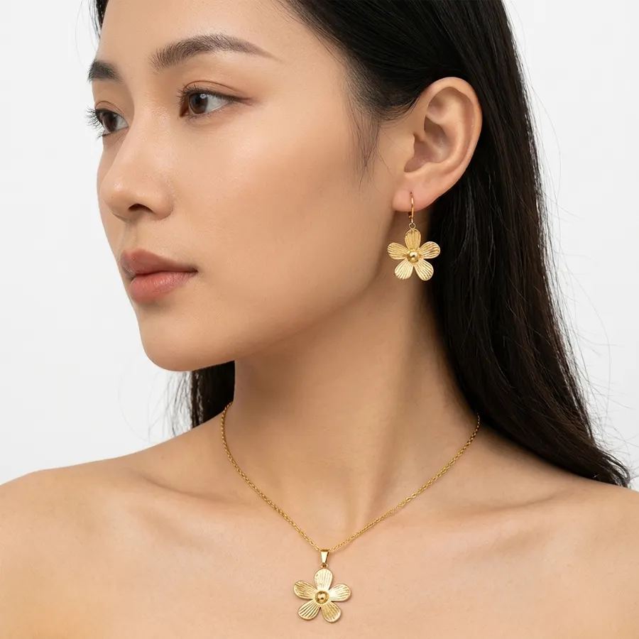 Retro Striped Flower Jewelry Set Gold Tone