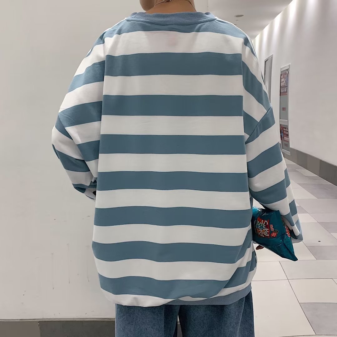 Men's Loose And Versatile Round Neck Striped Sweater