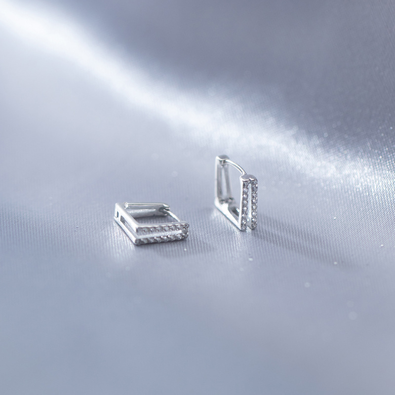 S925 Silver Female Sensual Square Diamond Hollow Simple Earrings