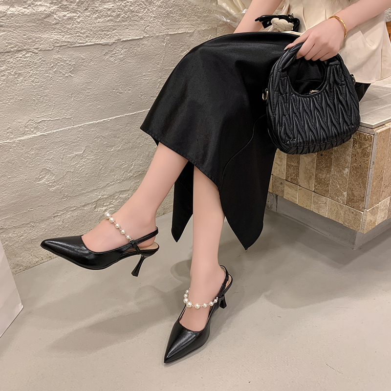 Pearl Closed Toe Sandals