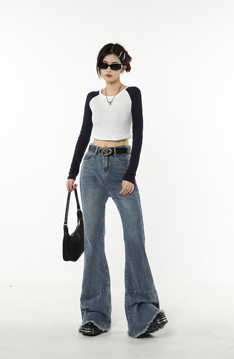 Title 6, Micro-Flared Pants Designed for Women in Europe...