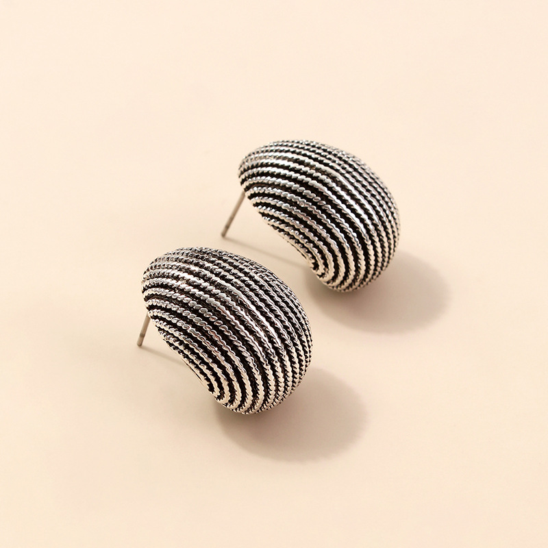 Women's Exaggerated Alternative Creative Texture Round Snail Personalized Golden Earrings