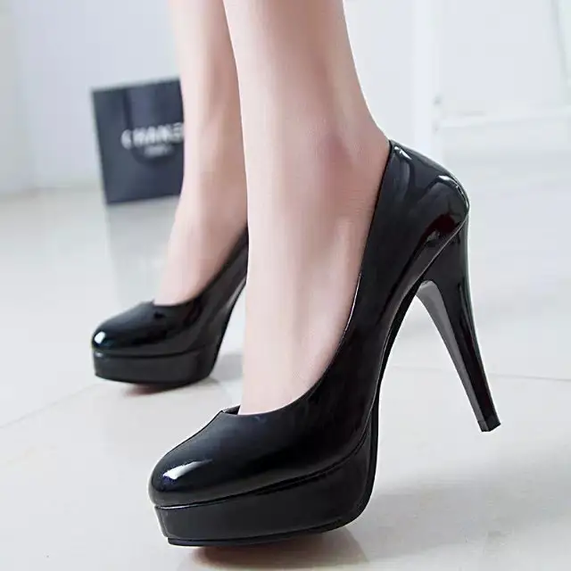 Patent Leather Fashion Shallow Mouth Low Stiletto Heel Super High Heels