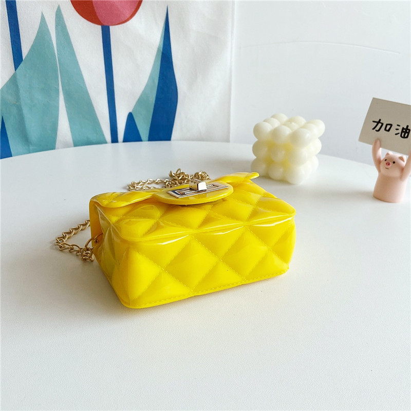 Title 8, Summer New Pearl Hand Chain Small Square Bag