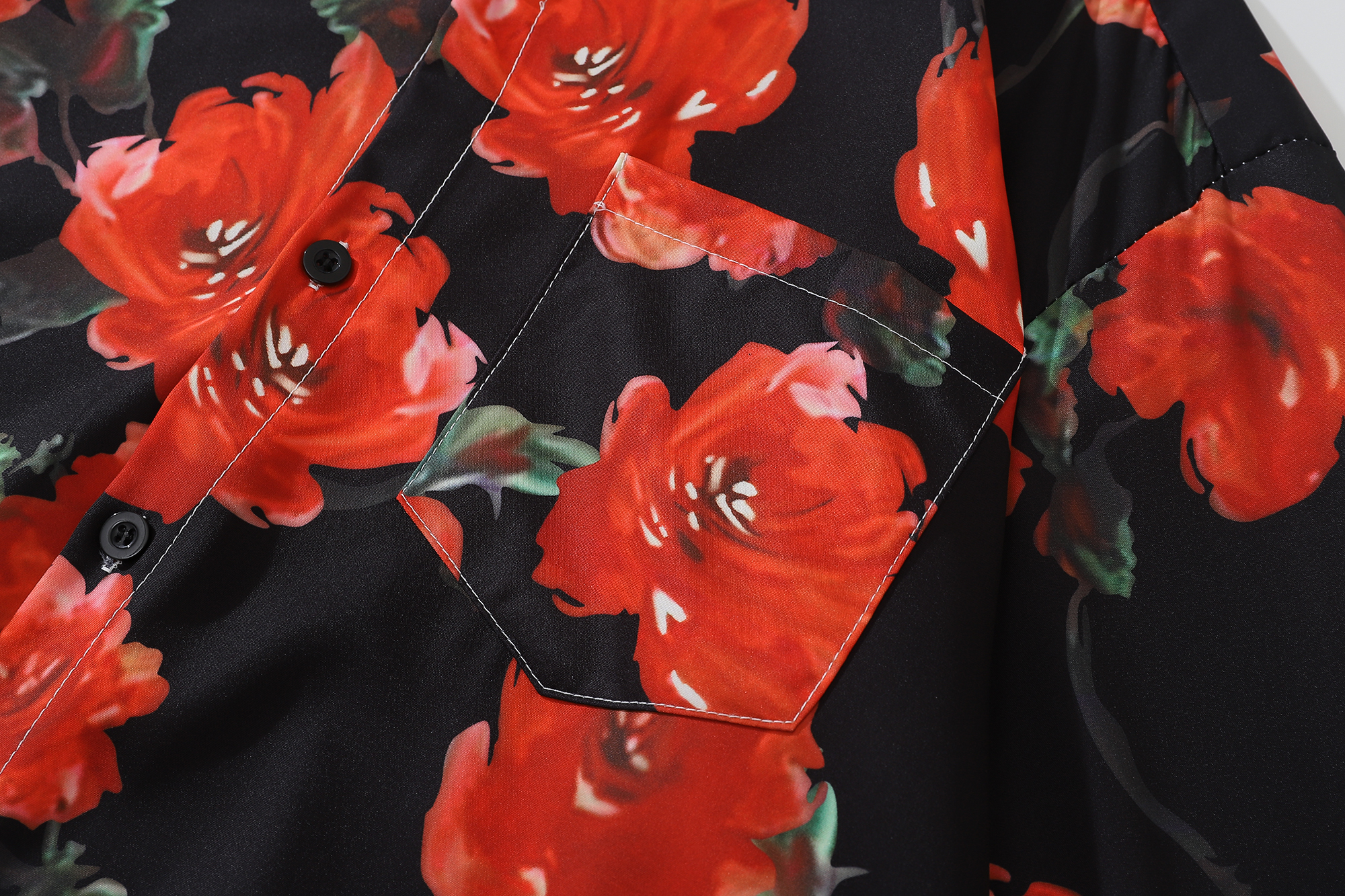 Title 7, Losvallend herenshirt met bloemenprint in Hong ...