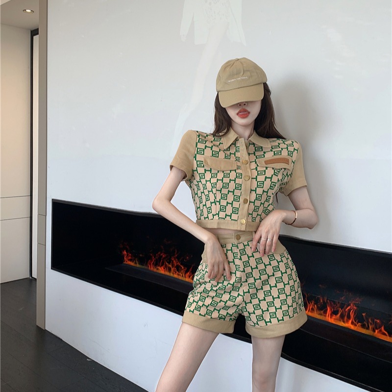 Women's Vintage Contrast Print Short Sleeve Top High Waist Wide Leg Print Shorts Set