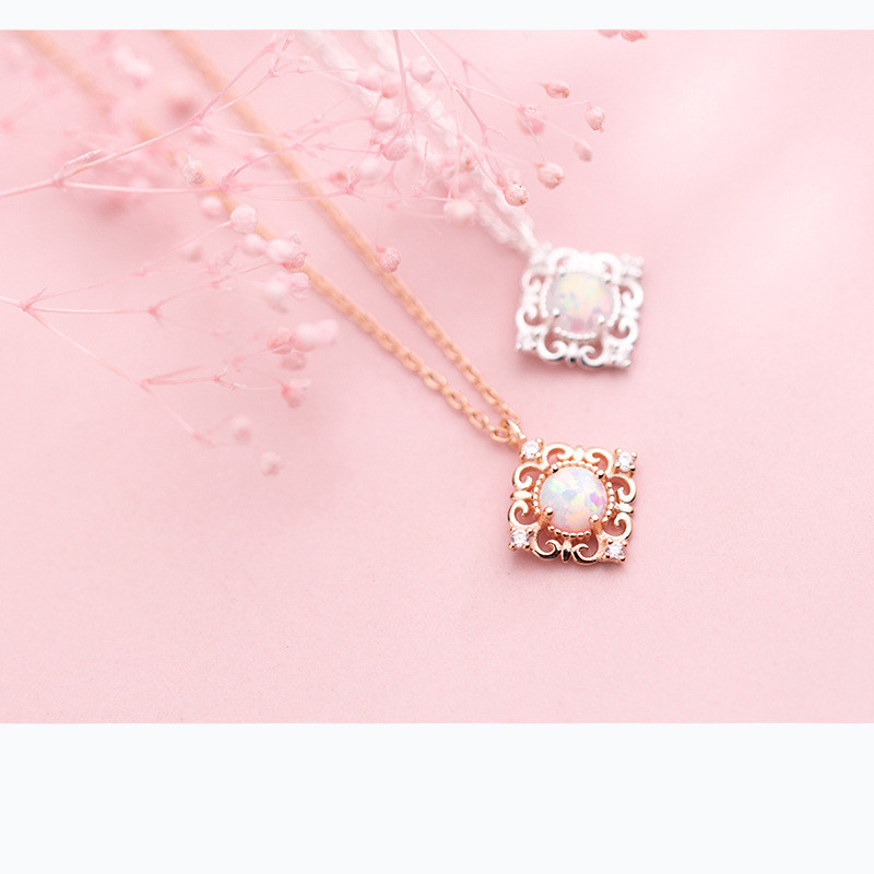 Women's Silver Necklace Pendant Sweet Square Pattern